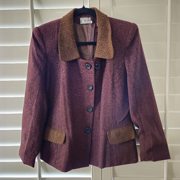 Vintage Women's Suit - Picture 1 of 6